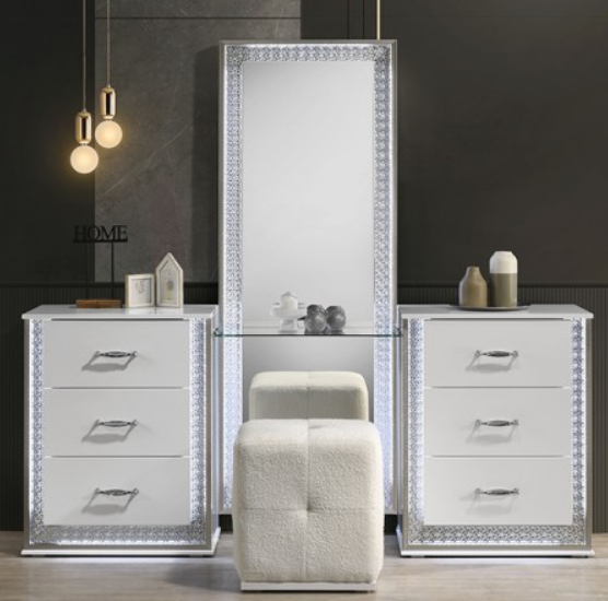 Hazeline Vanity Set w/ Stool