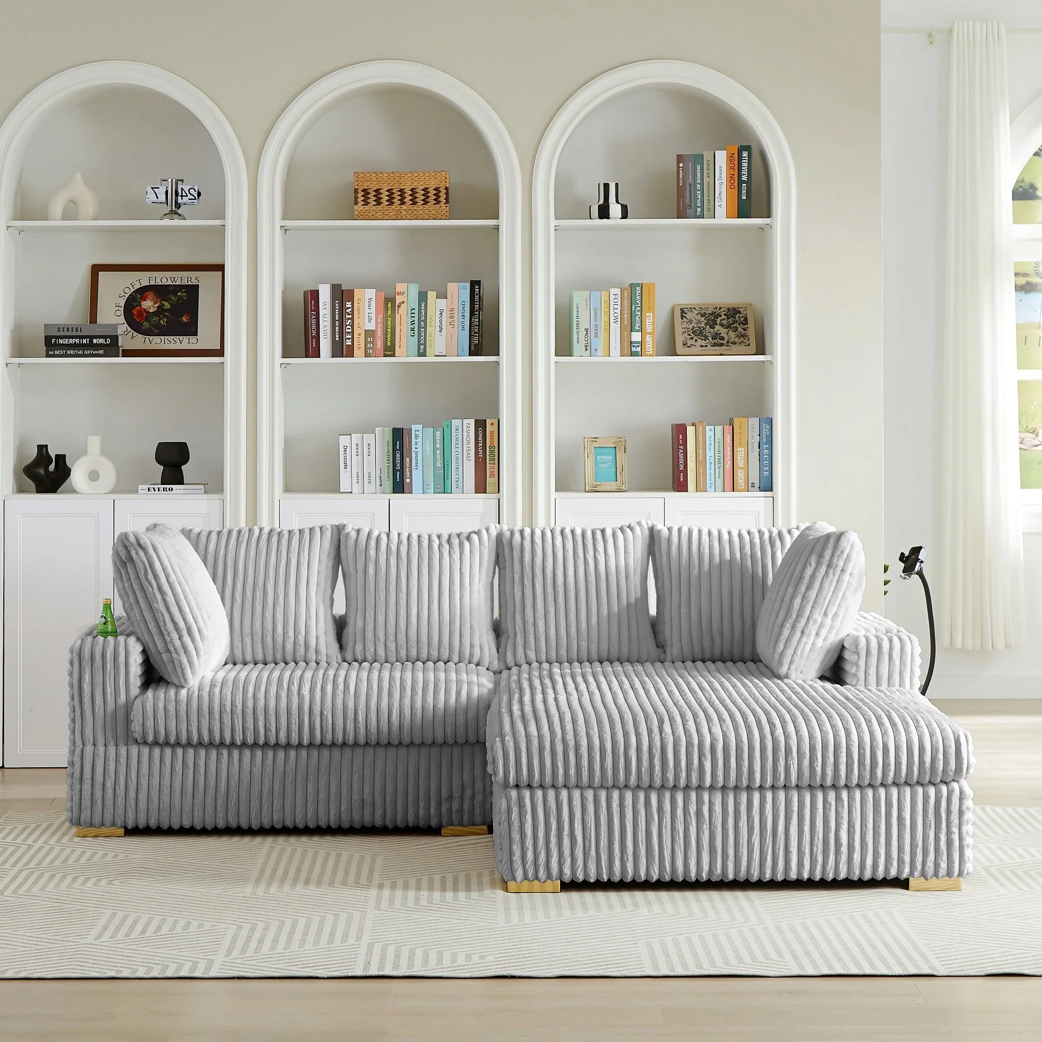 R9022 SOFA