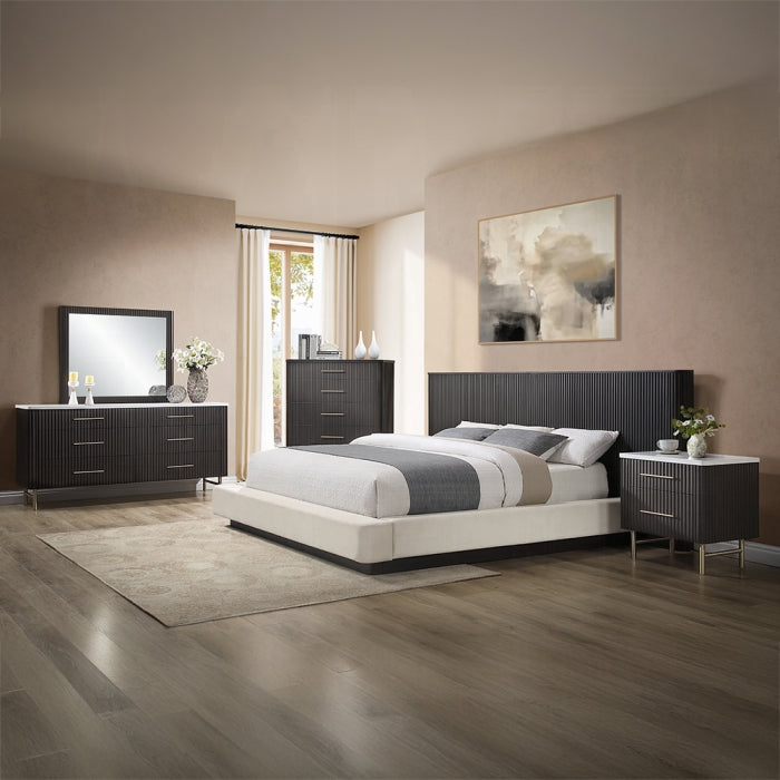Clayten Eastern King Bed Set