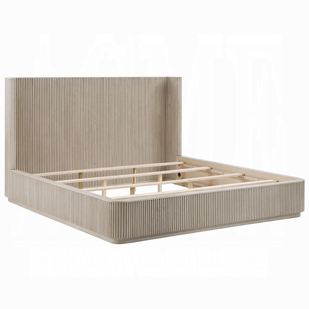 Leanna EK Bed